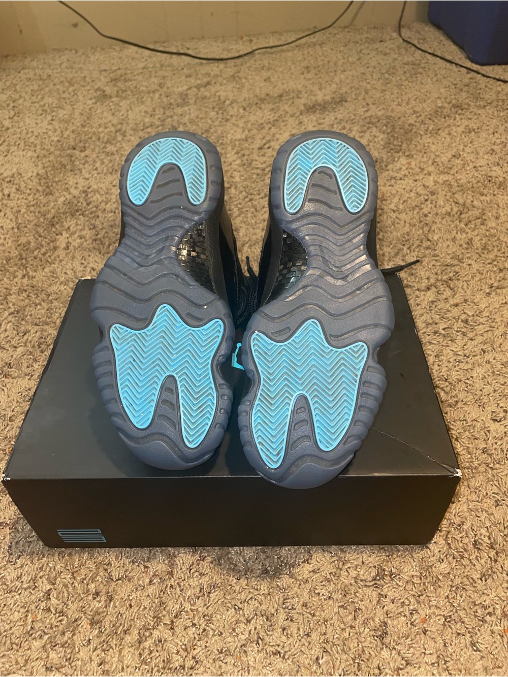 Jordan 11 Retro Black with Blue Jumpman - Picture 6 of 6